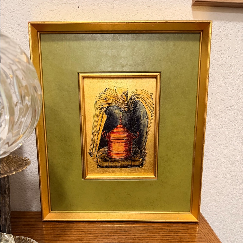 Vintage gold art